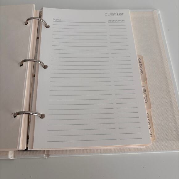 Vintage 1980s Wedding Organizer Binder CR Gibson 3-Ring White Bride Planner - Picture 6 of 11